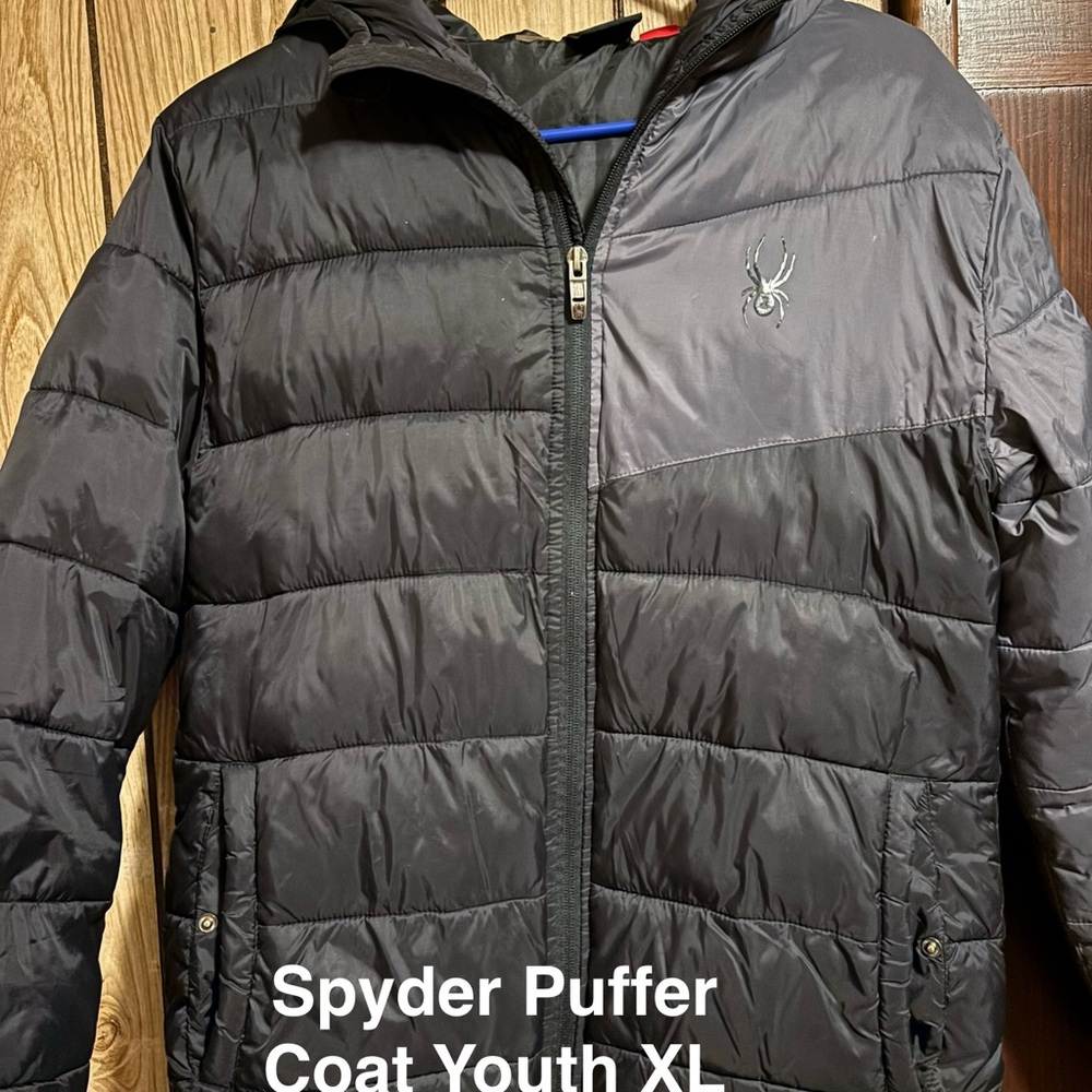 Spyder Charcoal Puffer Jacket Youth XL